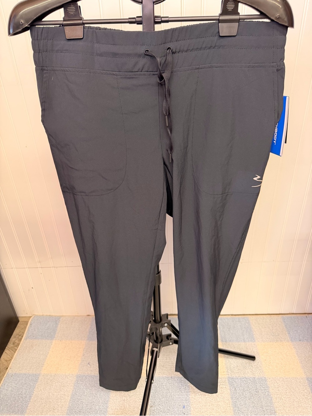 Beachbody Black Women's Lightweight Jogger Pants with Drawstring